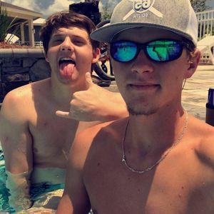 Meet your Posher, Tucker